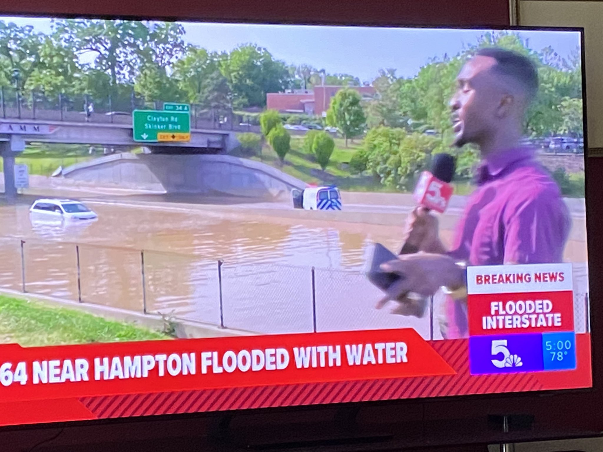Rene Knott On Twitter It s Awful On I 64 Right Now TravisCNews Is rene-knott-on-twitter-it-s-awful-on-i-64-right-now-traviscnews-is