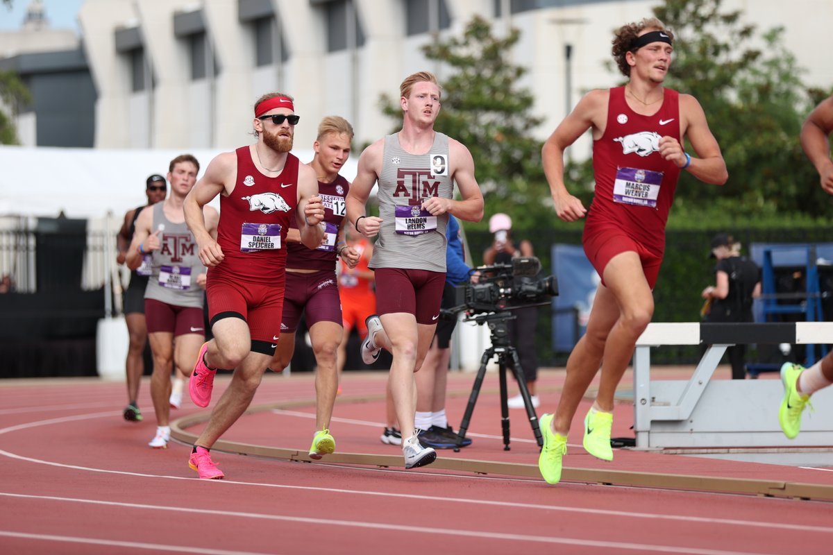 aggietfxc's tweet photo. SEC Decathlon - 1500m

6. Landon Helms - 4:39.52 PR (683)
8. Blake Harris - 4:41.82 PR (669)

#GigEm | @AirLandon_ | @blakeharris13_ https://t.co/kIOjIZ9FkV