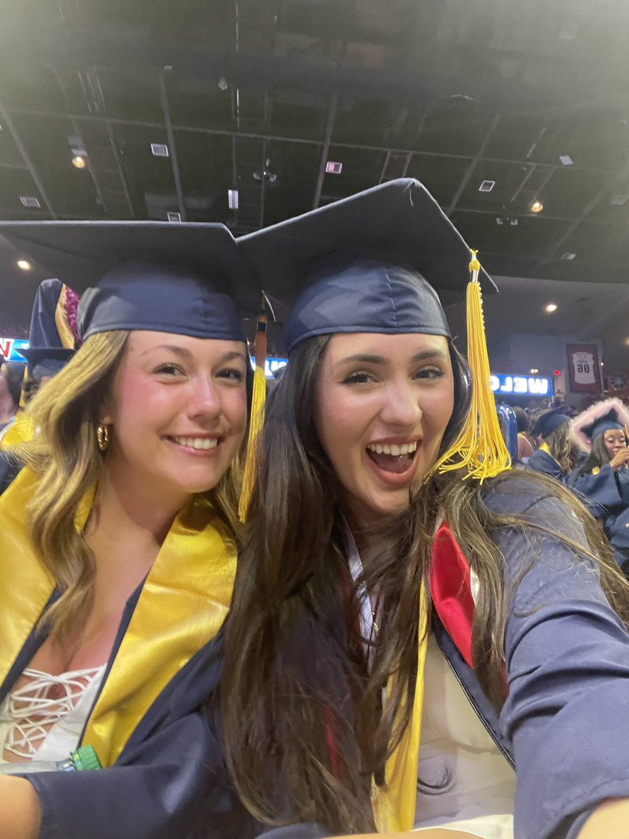 #COSGrads2023 congrats Elena and Lindsi, we ❤️ you. Xoxox- Annalise, Grace, Bannia