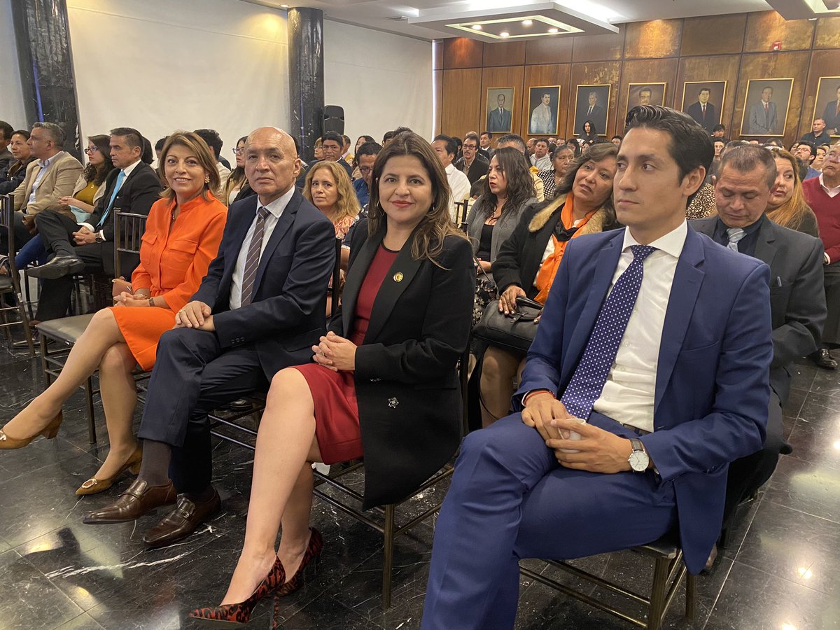 Listas 12 Transforma tweet media