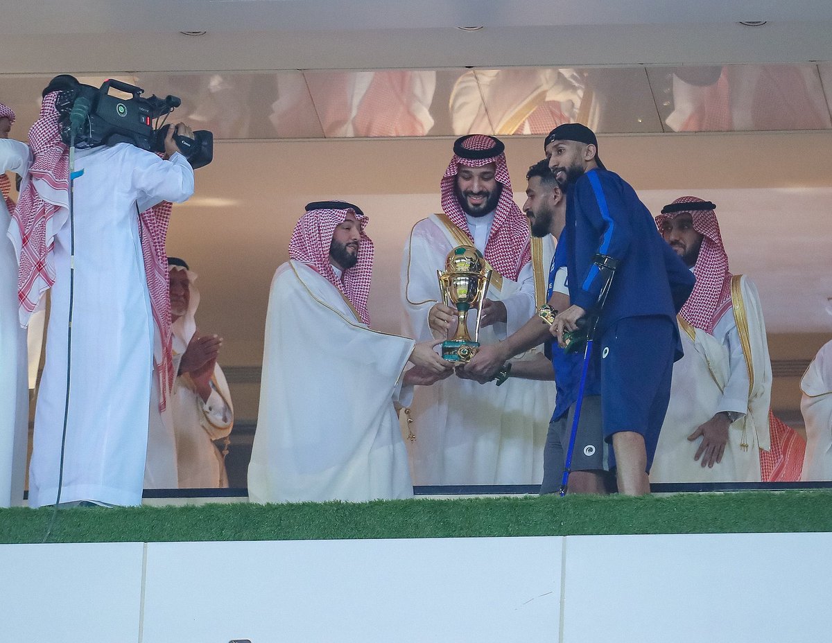 MnbrAlhilal's tweet photo. الهلال، صفحةٌ كُتِبَت بمدادٍ من ذهب 💙 https://t.co/OejXZ92pUU