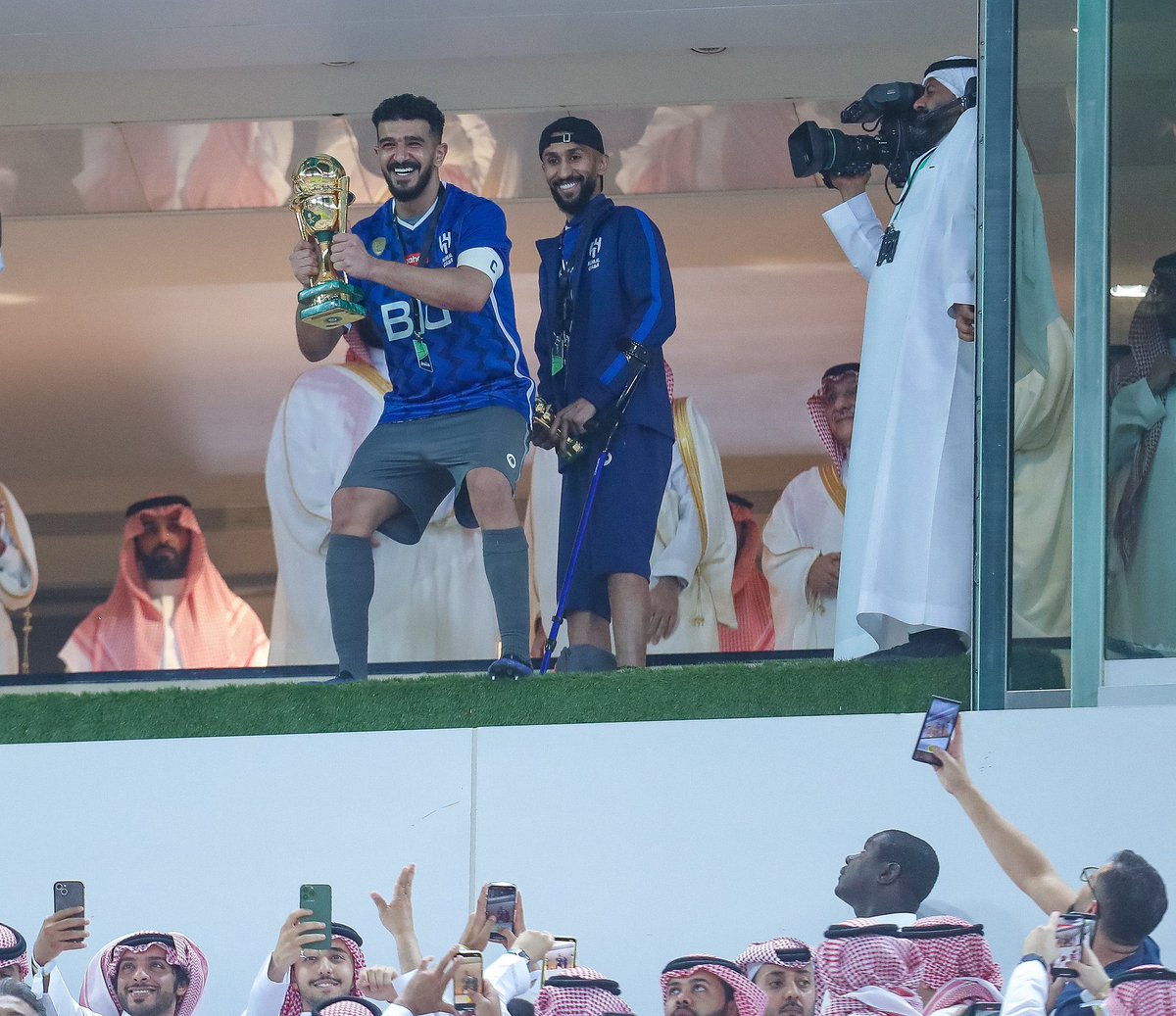 MnbrAlhilal's tweet photo. الهلال، صفحةٌ كُتِبَت بمدادٍ من ذهب 💙 https://t.co/OejXZ92pUU