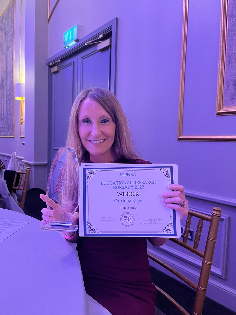 CATSKEYE1's tweet photo. Delighted to have won the research award at the @PracticeNurses annual conference for my MSc thesis on menopause education @RCSI_Nursing @DeclanPatton3 @VarleyJarlath @DonnellyStephen @deirdre_lundy @caoimhe_h @GP_ANPIreland https://t.co/TpwO9iZSEn