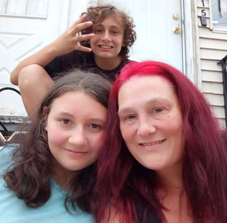 Christabel87385's tweet photo. Life is good, when you have Amazing children that gives you joy when life hurt 😢 you much, I’m a widow for 3 years and God is great to me and my lovely family ❤️❤️✅✅✅🙏🙏🇺🇸🇺🇸🇺🇸🇺🇸☝️☝️☝️☝️☝️ https://t.co/cQjMzxKG9D