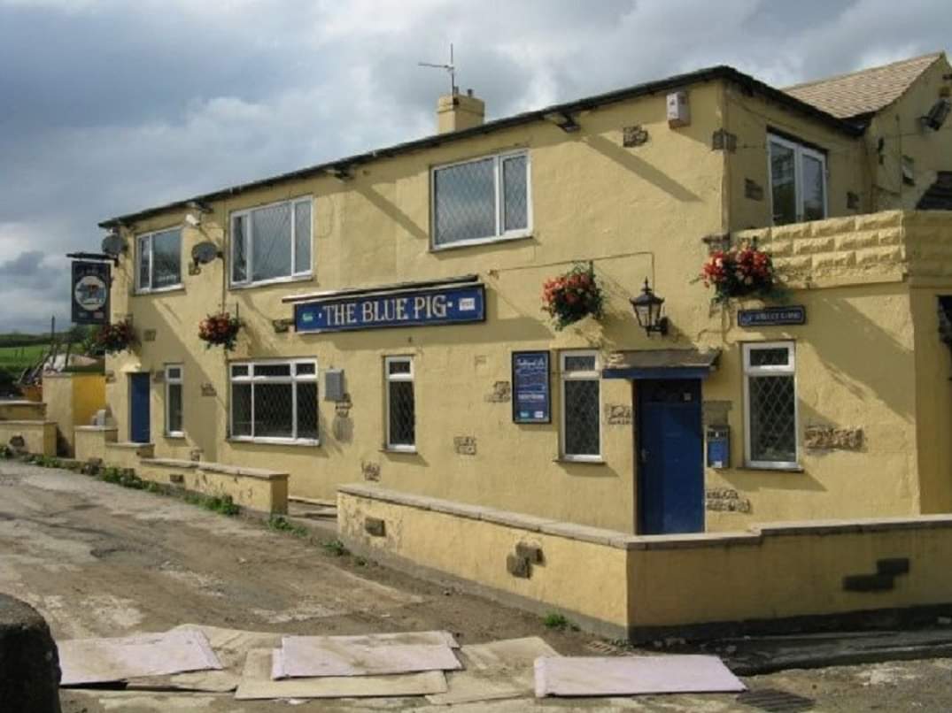 R2BD2's tweet photo. So that's the Blue Pig gone then. #BD2 #Fagley 
Pics @markjoyce1914 #LostPubs https://t.co/LOz1f5xXIg