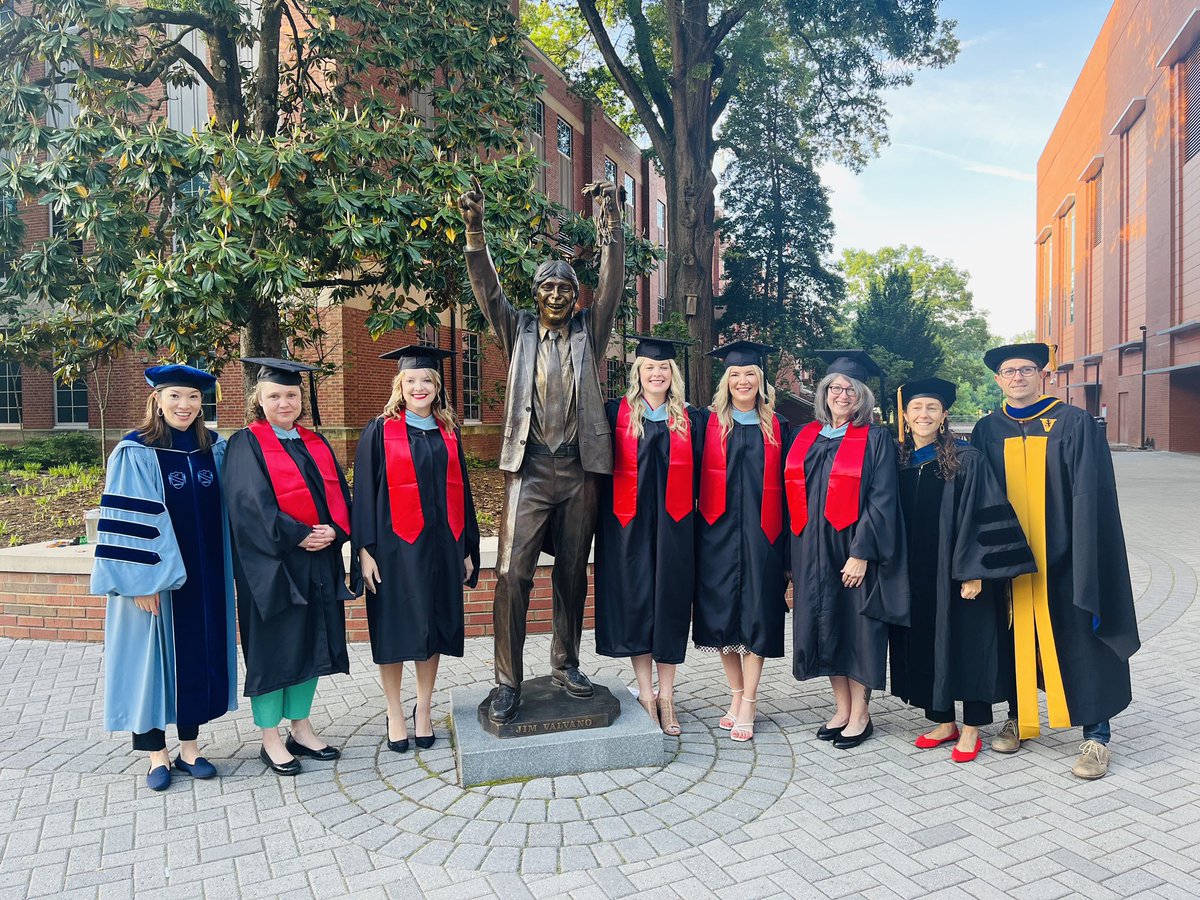 Jackie Eunjung Relyea tweet media