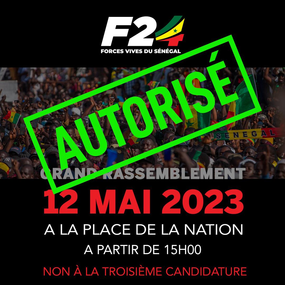 SowSagna's tweet photo. Grosse journée !
De la conférence de presse au Rassemblement historique place de la nation
F24 a organisé une journée pour l'histoire !
Ce n'est que le début !
@afrikajom #kebetu #dialoguecitoyen #dialoguef24 #paroleaupeuple #guassi #forcesvivesdelanation #F24 https://t.co/rBYaWMgQgQ