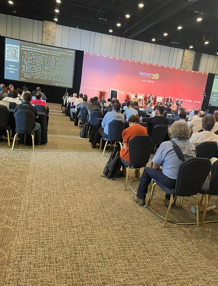 Nuevos retos, nuevas oportunidades en telecomunicaciones: LACNIC 39, un evento para crecer y avanzar juntos. ¡Gracias por compartir esta gran experiencia!  #LACNIC39 #IENTC #Telecomunicaciones #Mérida