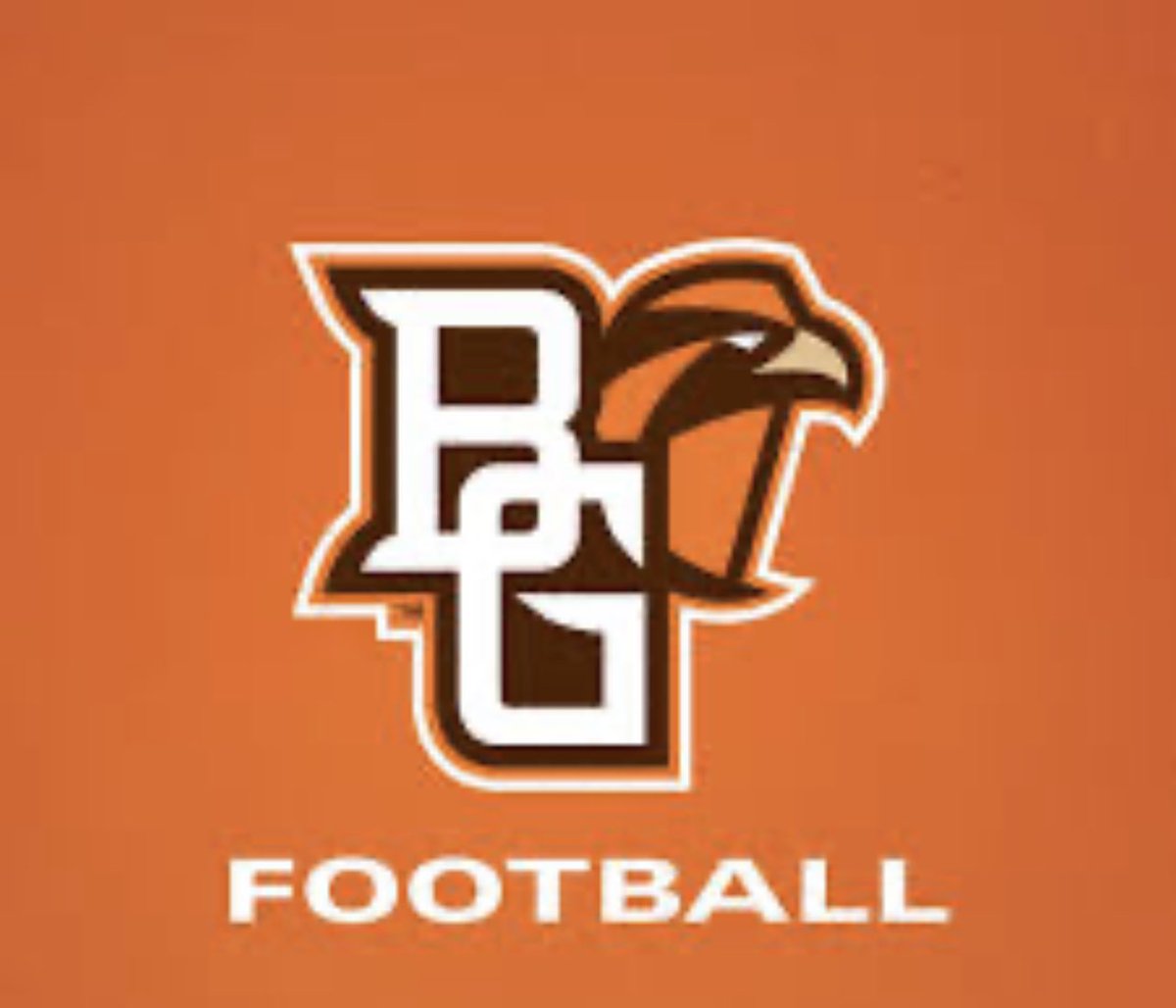 CoachMoyer_WHS's tweet photo. Thanks to @UIndyFB and @BG_Football for stopping in and checking out our guys! @JackMcCarthy52 @CoachBDoc https://t.co/YKeB3UwlaV