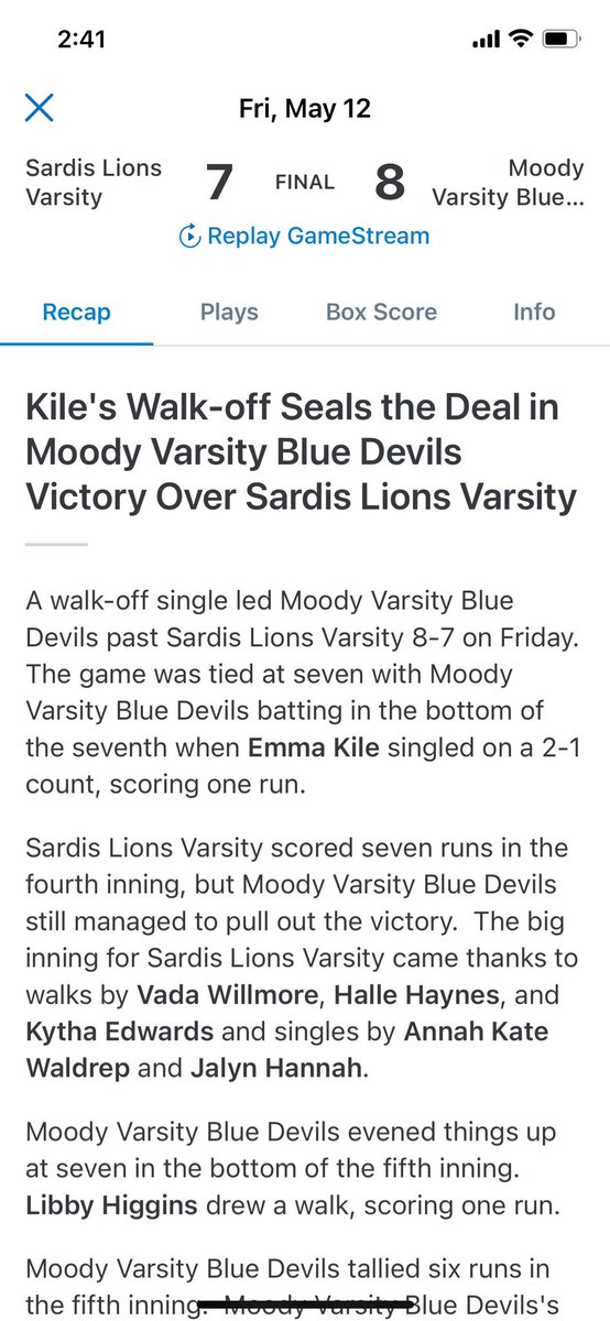 Emma_Kile0117's tweet photo. Lady Devils are going to state! Walk off to advance to the final game against Alexandria! #headedtostate @FuryGrizzle @Moody_sball #BTS https://t.co/JKAJcdITsa