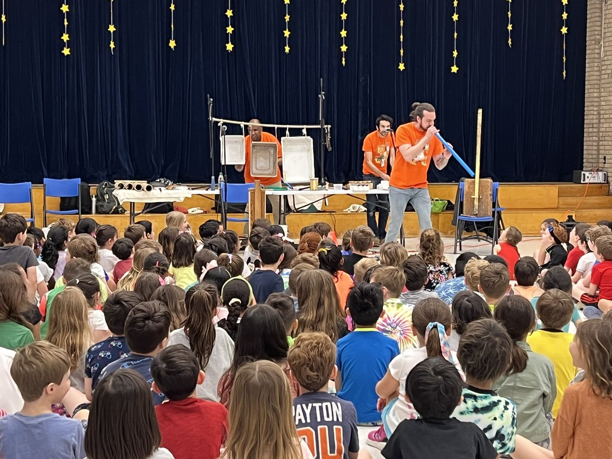 Bash the Trash Sustainable Sounds - empowering our kids to understand how they can be agents of environmental change through an entertaining & enthralling combination of science & art!! Thank you to the @ChappaquaPTA for making the experience possible!! #WOSchool #WeAreChappaqua