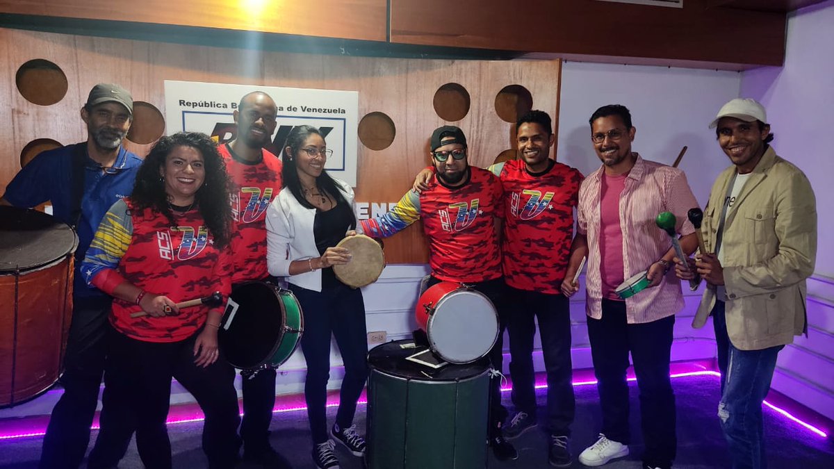 RNV Activa FM tweet media