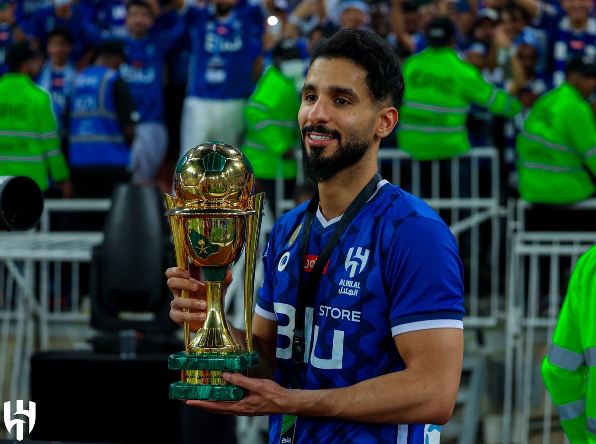 Alhilal_FC's tweet photo. 🏆 #الهلال يكتب "التاريخ" بحضور "المستقبل" 😍💙

#الهلال_٦٦بطولة https://t.co/VvVfY1CISL