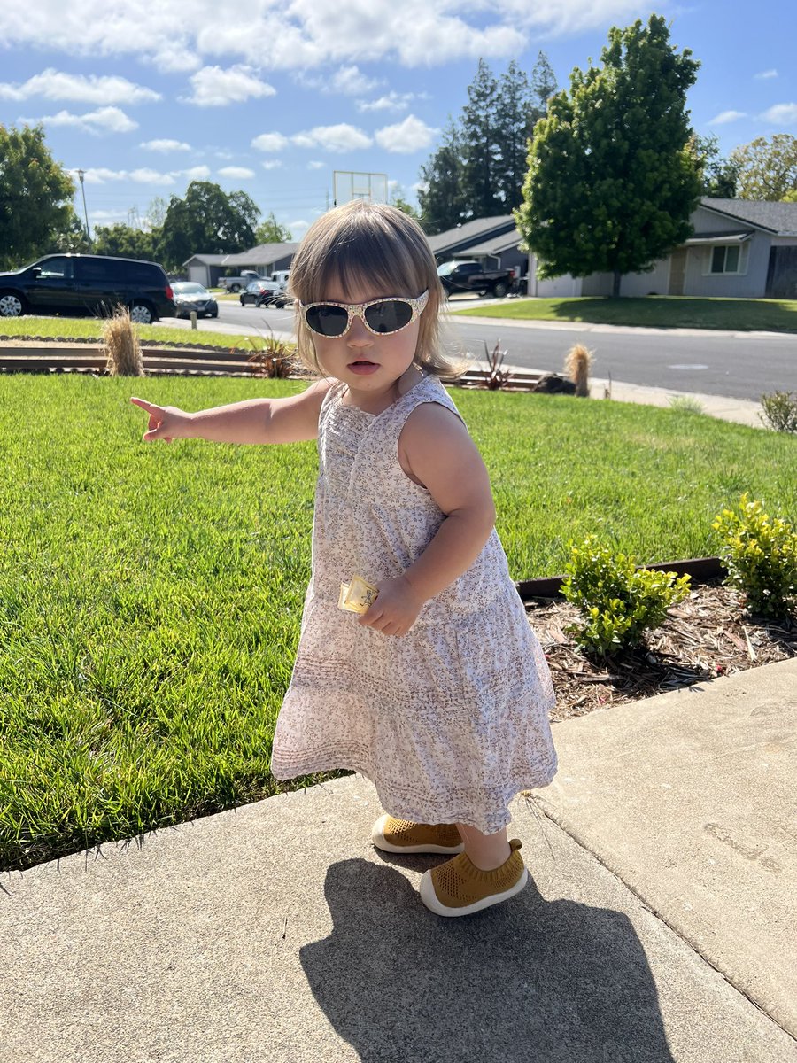 GouonOfficial's tweet photo. Get my girl a modeling contract ASAP 😂😂 https://t.co/q9zqviCQEg