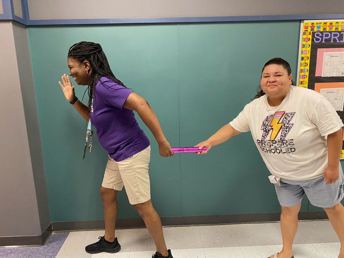 ELGINISD_NEIDIG's tweet photo. The #NESFinishStrong baton is on the move! #NESWildcat, Mrs. Wyatt caught the baton and is now sprinting toward the next recipient! Will it be you? @ElginTxISD https://t.co/CmRVEAvPcE