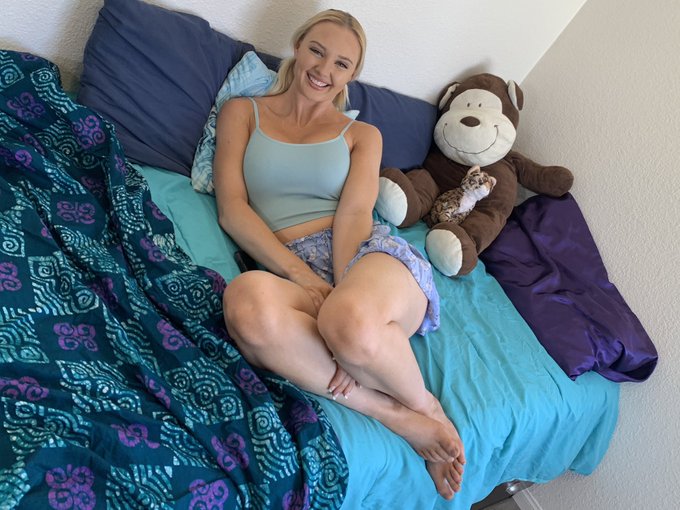 Look who showed up again to play&hellip;.new movie coming soon with @badgirlpaisley https://t.co/S34aWmTTLD<a href="/tag/facial"class="tags"><span>#facial</span></a><a href="/tag/bigboobs"class="tags"><span>#bigboobs</span></a><a href="/tag/blowjob"class="tags"><span>#blowjob</span></a><a href="/tag/amateur"class="tags"><span>#amateur</span></a><a href="/tag/mature"class="tags"><span>#mature</span></a>