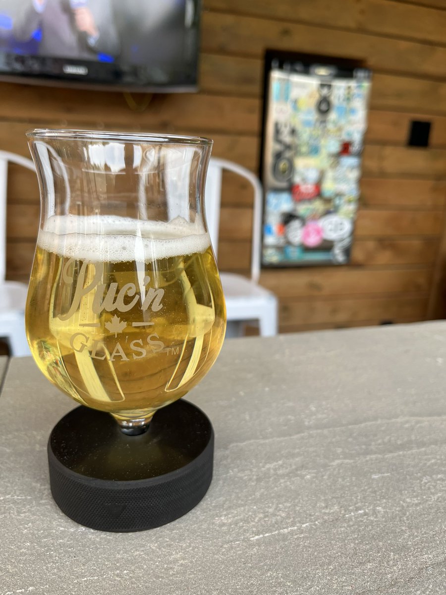 kidparker's tweet photo. Let’s go @MapleLeafs.  These are the best outdoor games.  Beer taste better too in @PucnGlass #nhl #buds #PLAYOFFS2023 https://t.co/nNNNNCeGXu