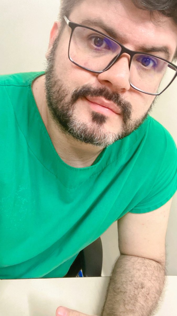 AllainGoncalves's tweet photo. 13 anos de formado! Hj um grande dia pra Enfermagem! Viva a Enfermagem! Por uma Enfermagem Próspera! #DiaDaEnfermagem #DiaDoEnfermeiro #PLN5 #Lei14581 #PisoSalarialDaEnfermagem 👨⚕️✊🙏 https://t.co/QQdVzo2gNI