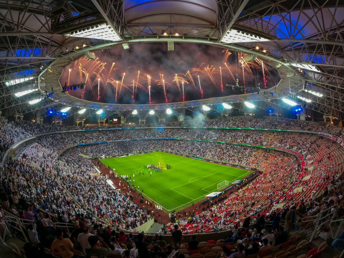 ألف مبروك لفريق الهلال تتويجه بالكأس الغالية 🏆

وحظًا أوفر لفريق الوحدة في المنافسات المقبلة 🙏

أداء مميز اتسم بالروح الرياضية فشكرًا للفريقين 👏

#أغلى_الكؤوس