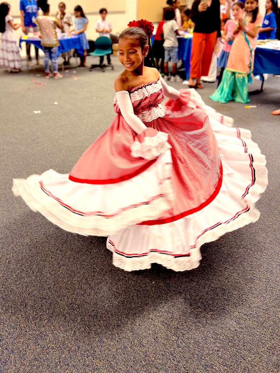 Multicultural Night is in full swing <a href="/LortonStationES/">Lorton Station ES</a> <a href="/fcpsnews/">Fairfax Schools 🌟</a> <a href="/FCPSR3/">FCPS Region 3</a>
