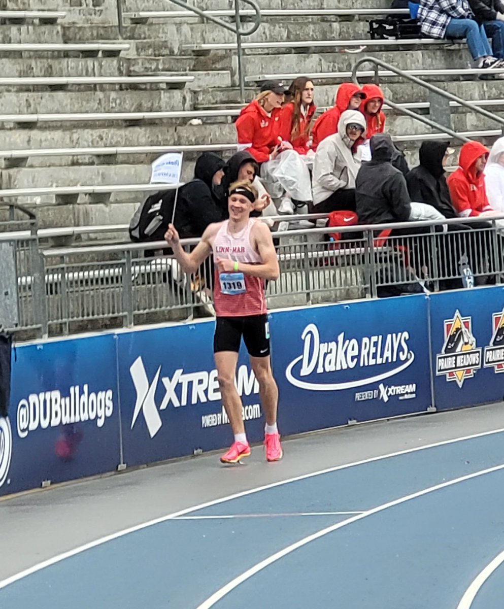 Congratulations to Nick Gorsich for winning the flag! Nick ran 52.28 in winning the 400L at the Drake Relays!
