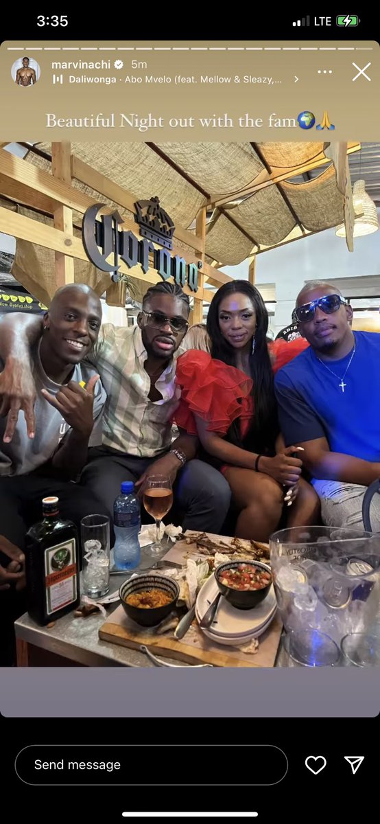 phlexkhid's tweet photo. THE MOST RELEVANT PEOPLE IN AFRICA AT THE MOMENT… they got the job done and left🥰🥰🥰🥰 KhosiReigns appreciates y’all 👑👑 @mmeliofficial @MarvinAchi @JuicyJay_Siya @RealKhosiTwala #KhosiTwala #KhosiInKZN #KhosiHomecoming #BBTitans MY FANTASTIC 4👑 https://t.co/9UXhD9n1q5