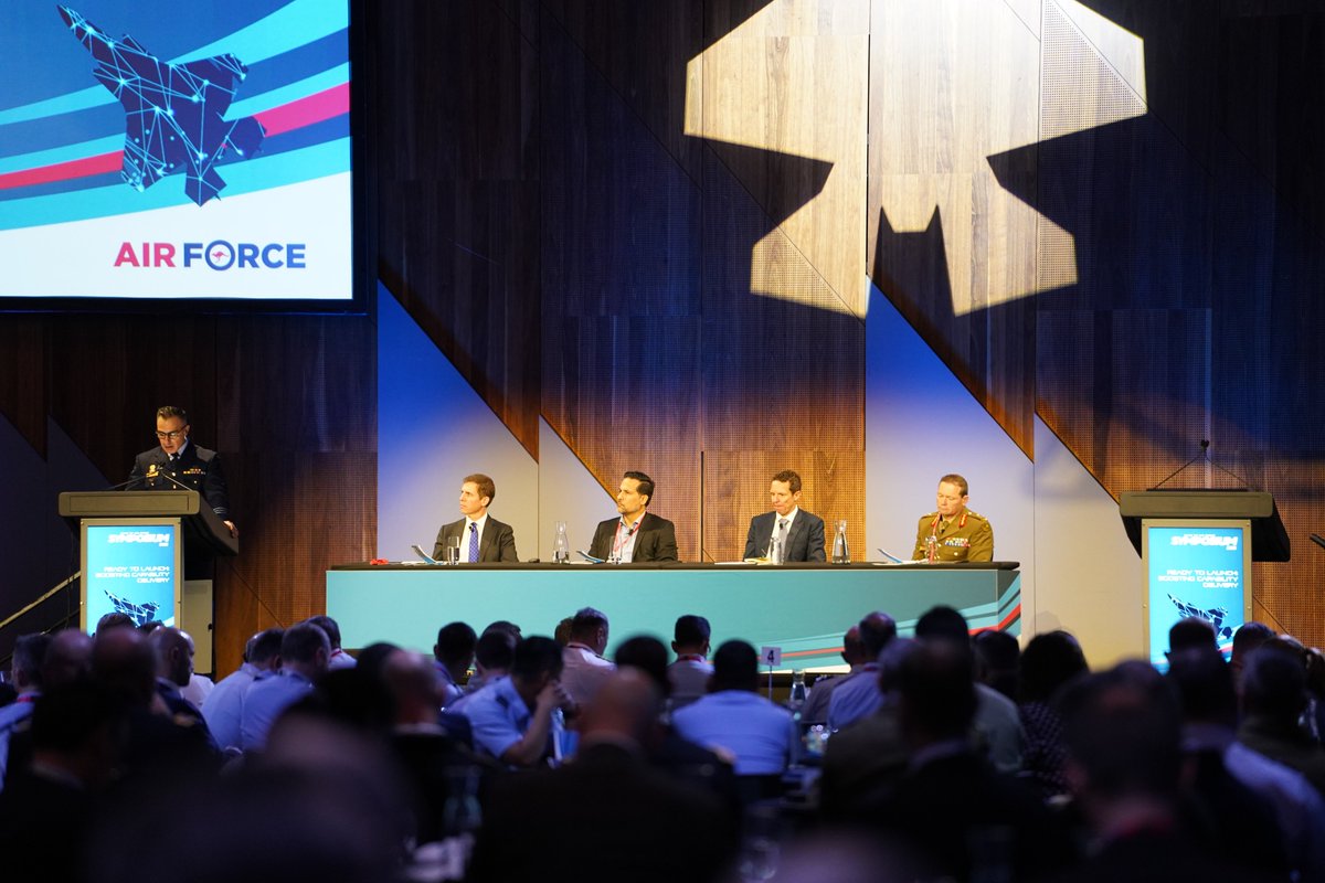 ASPC_Australia's tweet image. Chief of Air Force Symposium 2023 Panel 2 - Boosting Sovereign Aviation Fuel Capacity 🛩

Thanks to our moderator Wing Commander Ulas Yildirim, panel members Mr James Deverell, Mr Graeme Potger, Dr Fraser Thompson &amp;amp; Major General Jason Walk.

Watch: airpower.airforce.gov.au/videos/chief-a…