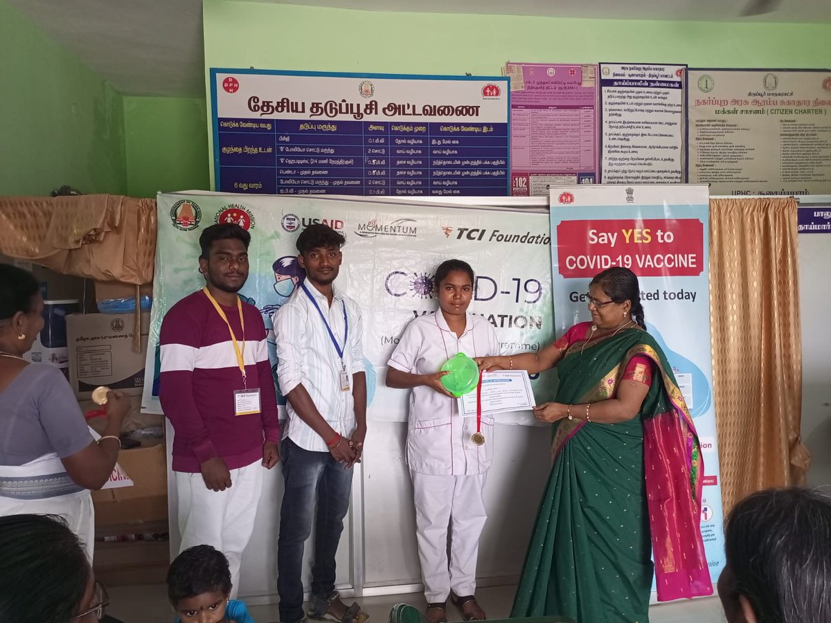 tcifindia's tweet photo. Quiz competation conducted by TCI foundation at soosaiya puram phc TIRUPPUR with VHMs  and health care workers.
Health care workers are essential to the functioning of  health care system.
@USAID_MOMENTUM 
@MoHFW_INDIA 
@JSIhealth https://t.co/47J7ZNqima