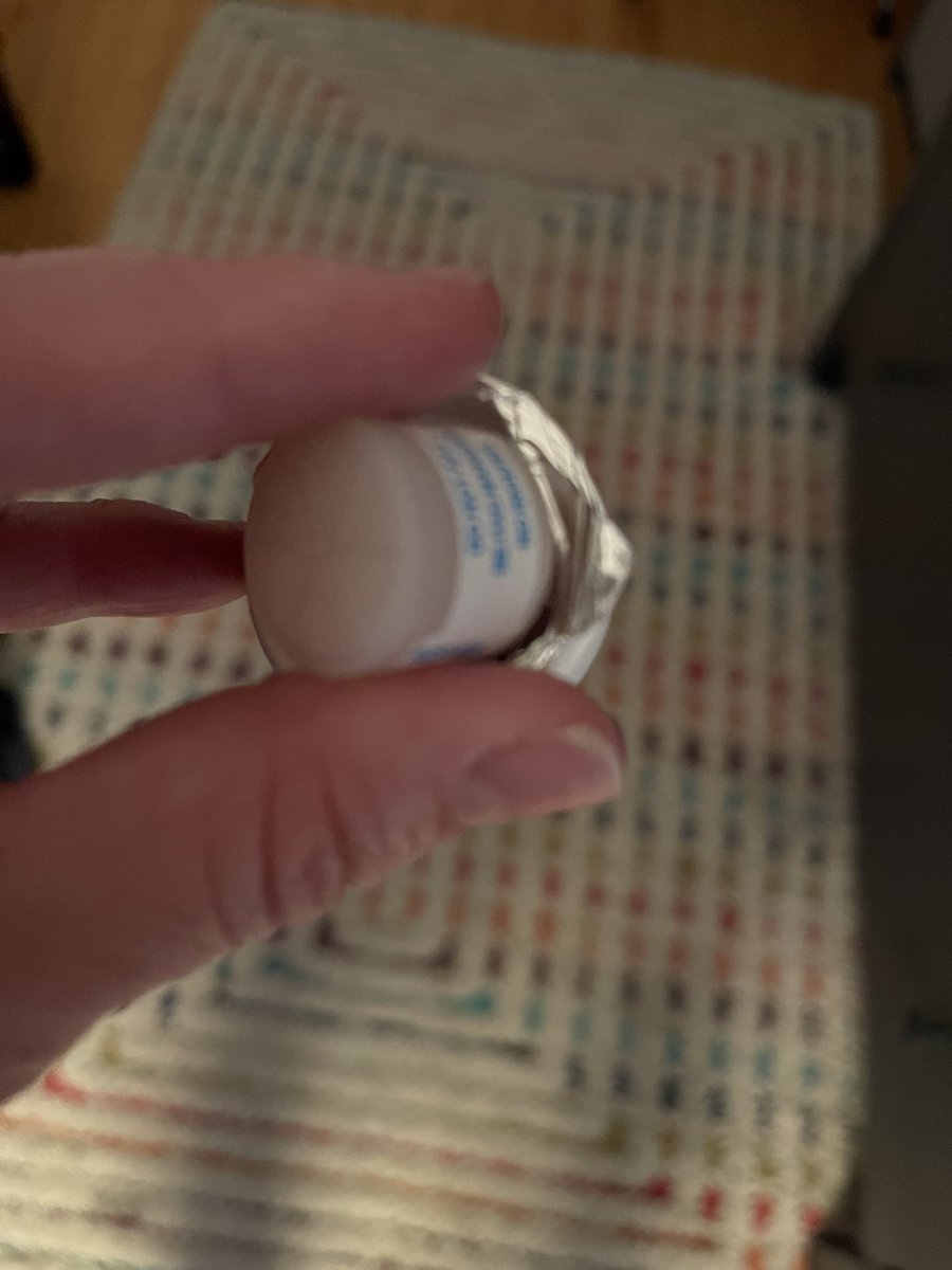 brooklynjill's tweet photo. @zarbees why why why have you added this thing into the melatonin bottle??? It's too big to shake out when I'm frantically trying to get my over tired children their dose. Please recount this disaster. I wish I was at the operational meeting for this decision. Wtf honestly!!! https://t.co/YrAzx6J4zI