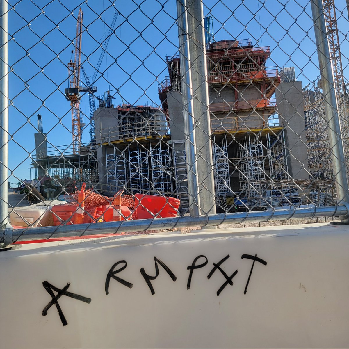 Hear me out: graffiti is really just outdoor metadata