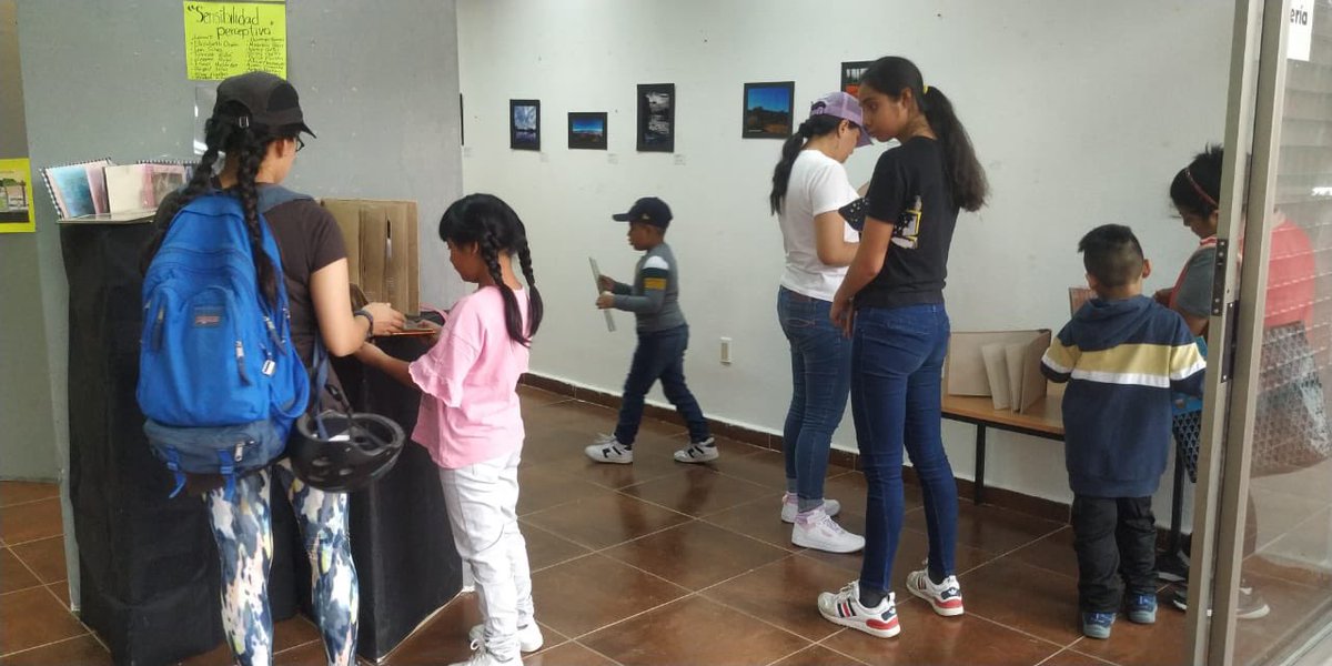 7Maleny's tweet photo. Presentación de trabajos del primer módulo de #alumnos de las #clases de #fotografía 2023

“Sensibilidad perceptiva”

•Collage creativo 
•Lecturas visuales 
•Álbumes en forma de acordeón 

Información clases presenciales o en línea 📲553566115 https://t.co/B5OZoRJyr2