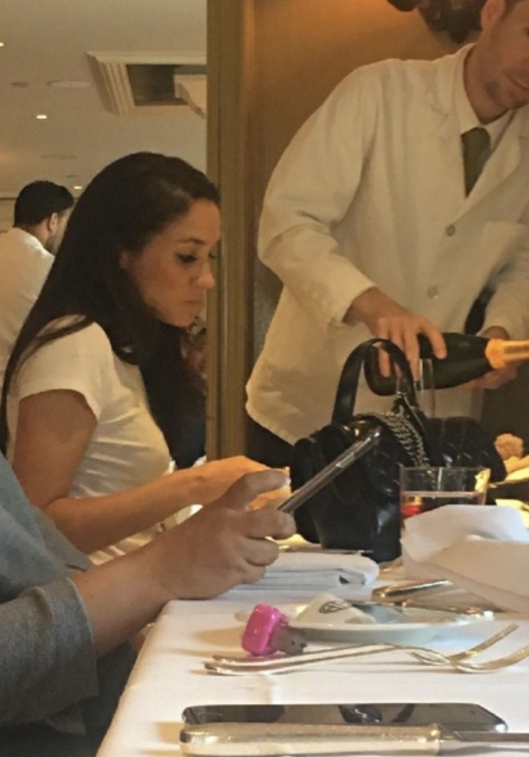 meghansmole-on-twitter-my-biggest-pet-peeve-worst-form-of-table