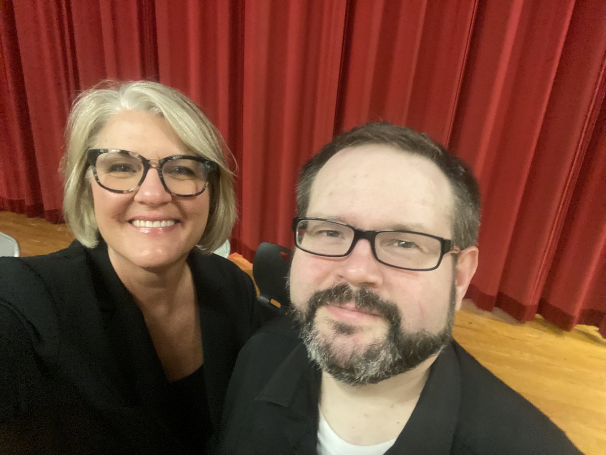 DanFlanRoby's tweet photo. With the awesome Mr Blake our wonderful accompanist. Thank you to the Suffolk PS for inviting us to work with your students! https://t.co/YsoNg2dt5Z