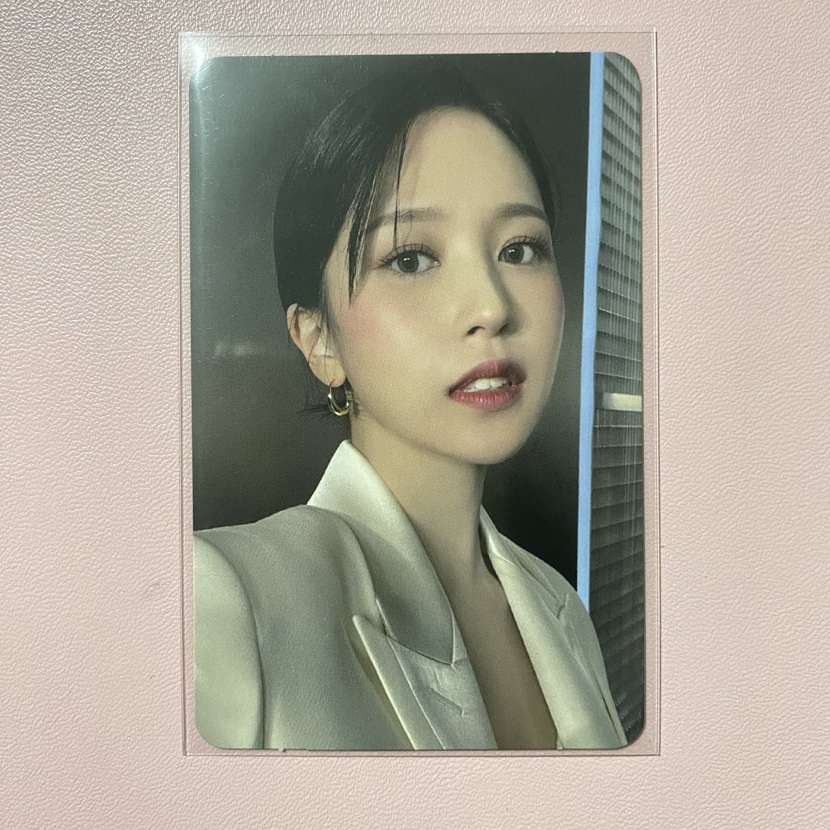 Iovberi's tweet photo. ☁️ wts lfb ph
twice mina rtb soundwave pob

[₱400] gcash, payo (prio) / 2 days dop
mod: jnt only
x sensitive / rush buyer
on hand mint condi 

t. ready to be photocard pre order benefit https://t.co/qjn3ZSaRJ1