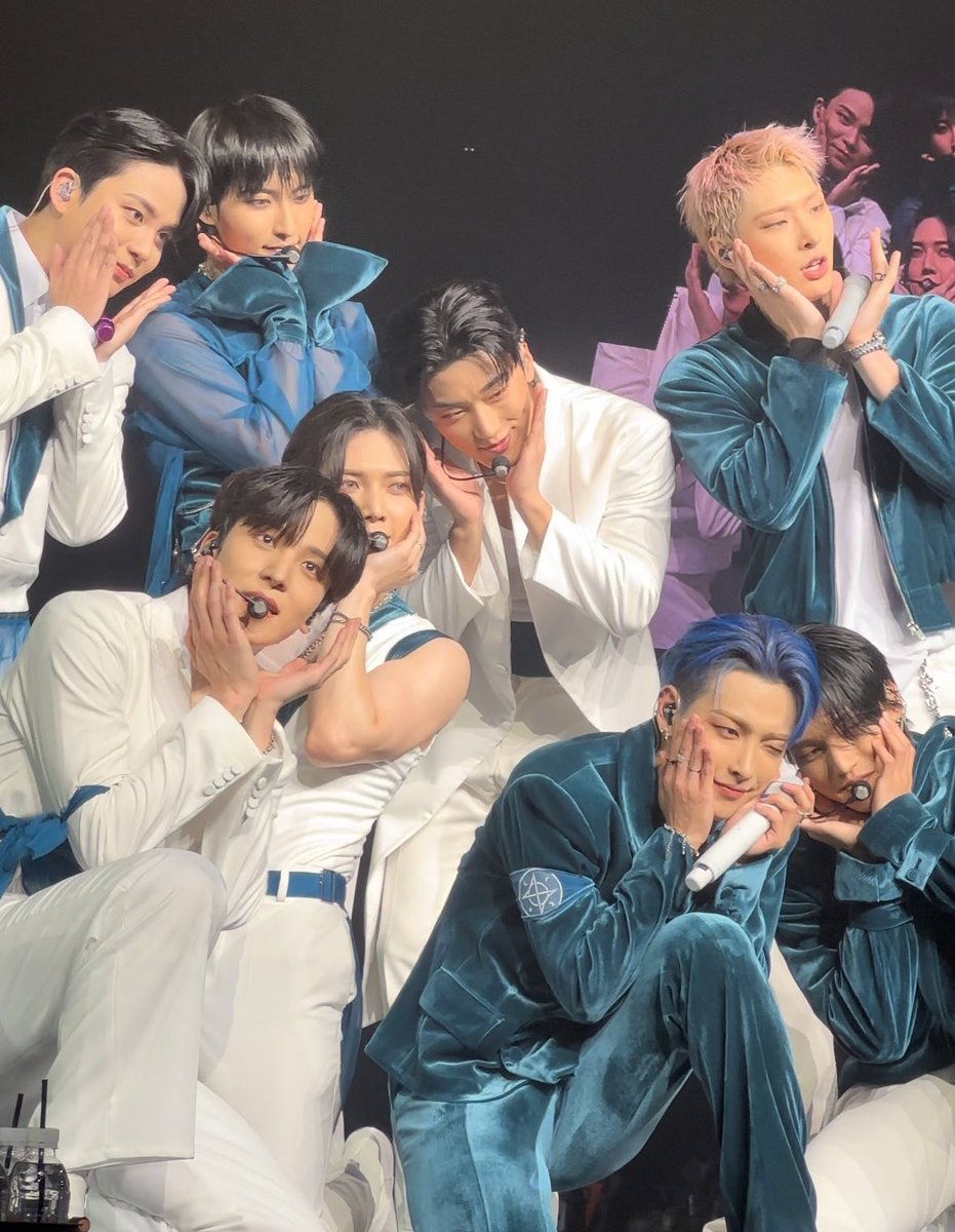 irubyhwa's tweet photo. ( ˊᵕˋ ) ⇨ ¡¡Busco mutuals atinys!! ★

Hola no soy nueva en #kpoptwt  ni en el fandom pero estoy en búsqueda de mutuals para estar al pendiente de las preparaciones del comeback 

Ults -Ateez, Blackpink
Stan : Le sserafim, Stayc https://t.co/WyXfbyplPm