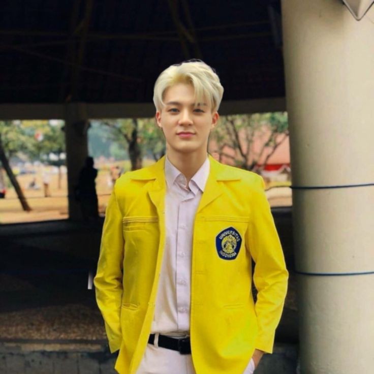 semogaa masuk ui amin nyusul abang jeno🕯🕯🕯🕯