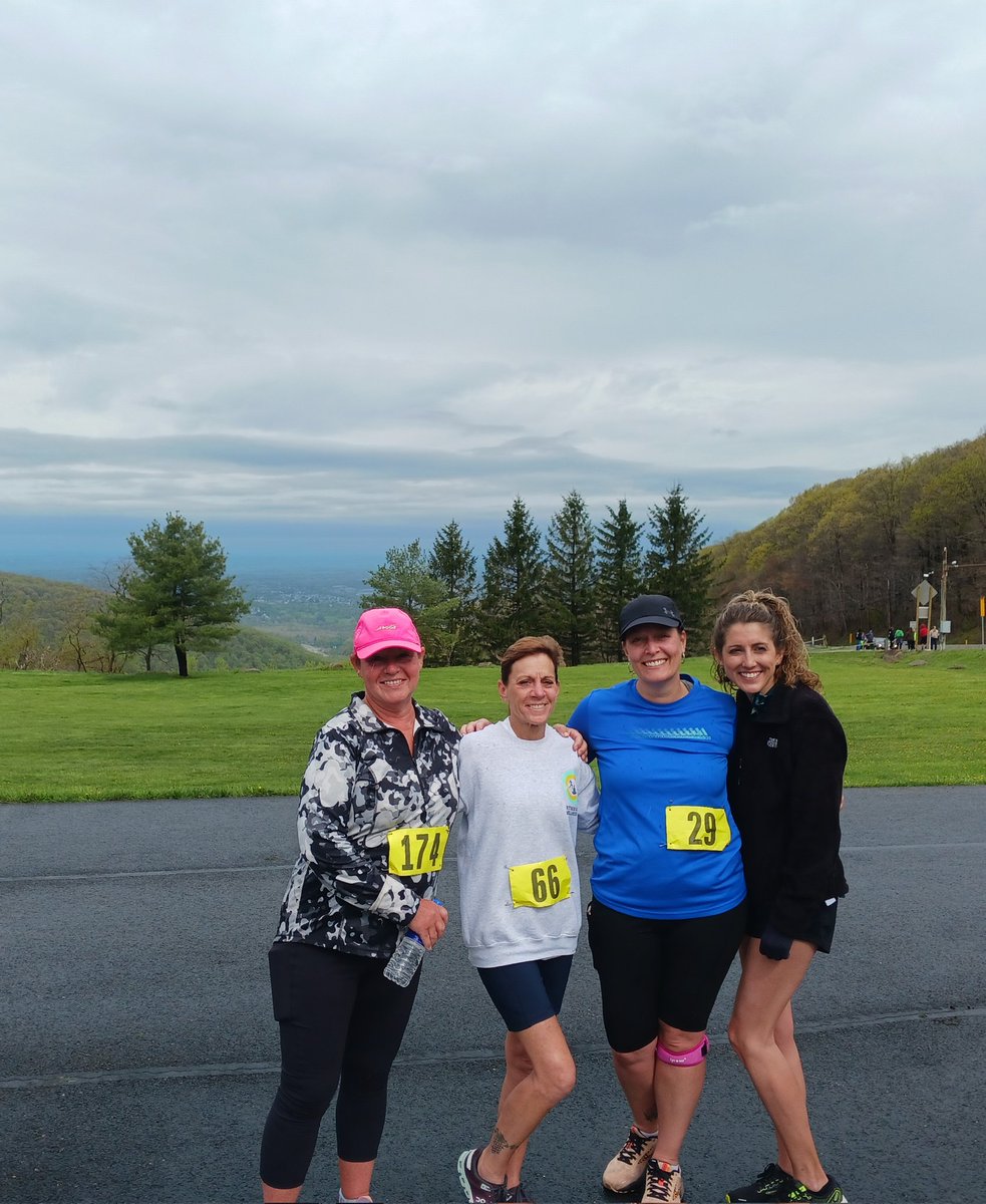 wendymmilne66's tweet photo. beating myself up over having to walk annual #SummitChallenge 3.5 HILL run. need to remember I went thru prophylatic mastectomy/ hysterectomy in past 5 mos. One more surgery to go!#OG @FacingOurRisk #previvor  #Istillbeatthathill #ATMgene #friendswhoruntogether🩷 https://t.co/0s00LtbpDc