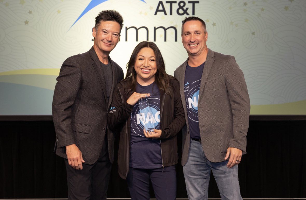 CRISCELLA tweet media