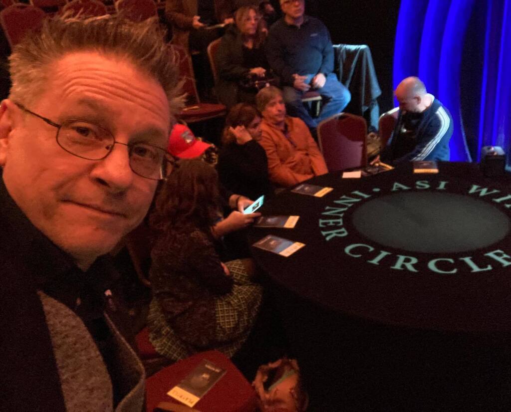 magiChampion's tweet photo. Iโm seeing a magic show with @asiwind โฆ pretty damn excited. #nycmagic #nycmagician https://t.co/hDJbR2UIkV https://t.co/8PnzlkZVSE