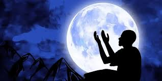 اللهمَّ إنّي أسألك نفساً بك مطمئنةً تؤمن بلقائك وترضى بقضائك وتقنع بعطائك اللهمَّ ارزقنا الرضا والقناعة بما قسمت لنا واجعلنا من الشاكرين لنعمك علينااللهمَّ إنّي أسألك الرضا بالقضاء والقدر وبرد العيش بعد الموت،ولذّة النظر إلى وجهك،والشوق إلى لقائك في غير ضراء مضرةٍ ولا فتنةٍ مضلةٍ