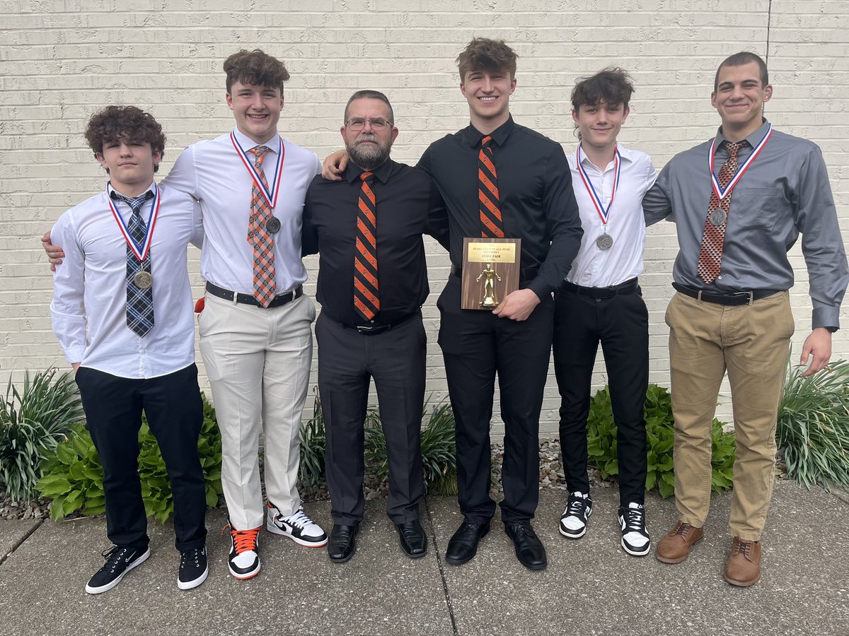 Congratulations to our wrestlers that were honored at the All Stark County Wrestling banquet this evening.