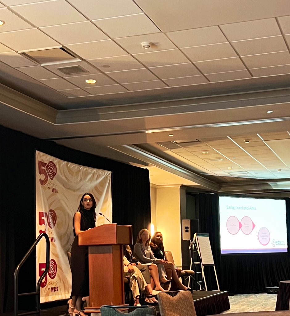 Not only did I spend a wonderful weekend learning from the incredibly kind and successful women from @WomensDerm at the #WDSForum2023 this weekend, but I also got to give my first oral presentation!! @umfrostderm #psoriasis #dermtwitter