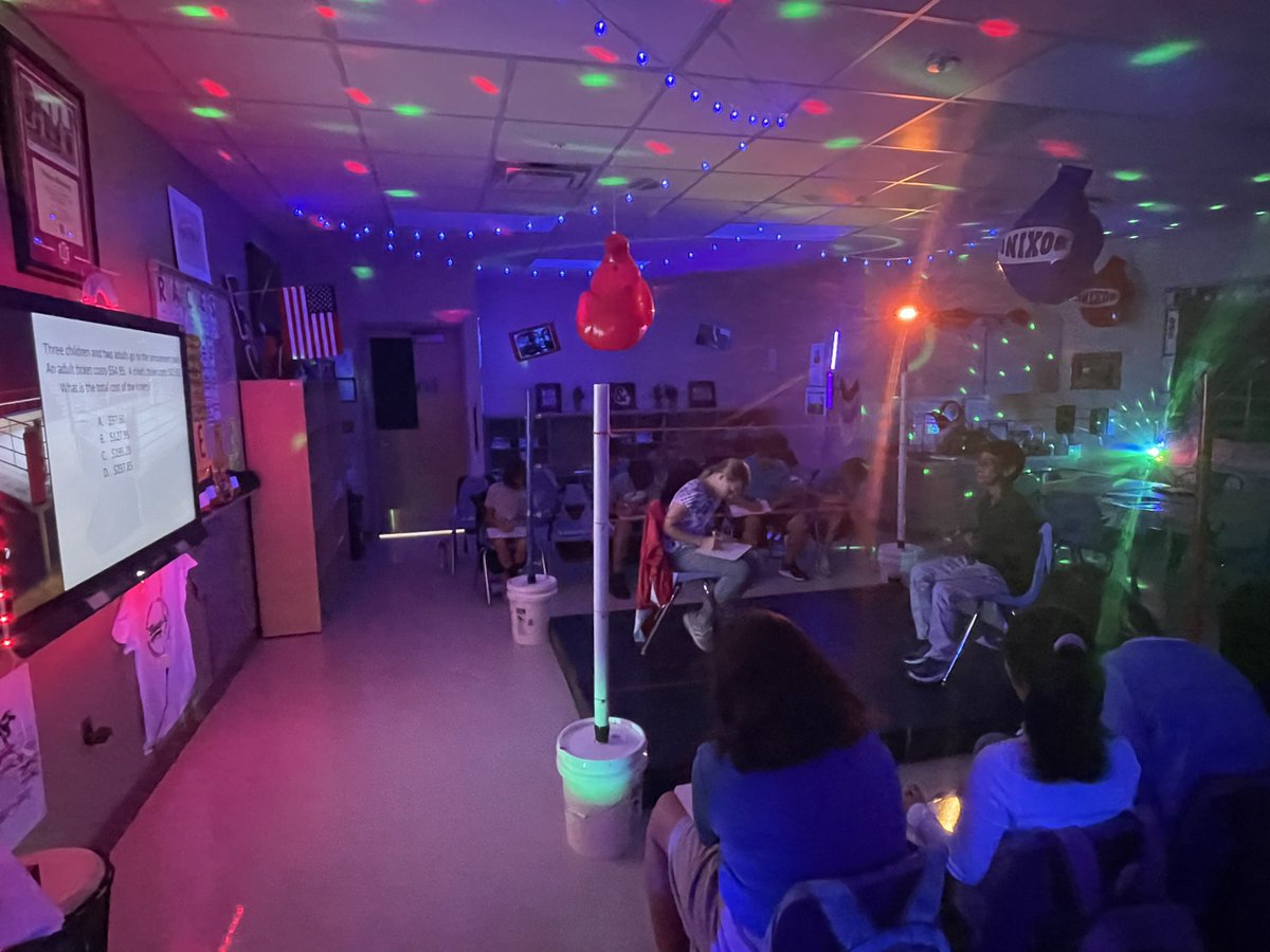 MrCGoes2school's tweet photo. Team Cardoza vs. FAST testing begins tomorrow! We had a blast doing a rigorous review session in all subjects last week #BringOnTheFASTTest #ExcellenceIsTheOnlyOption
Best of luck to ALL the magic makers out there who have worked extremely hard with their scholars all year! https://t.co/3DXSO1OUVM