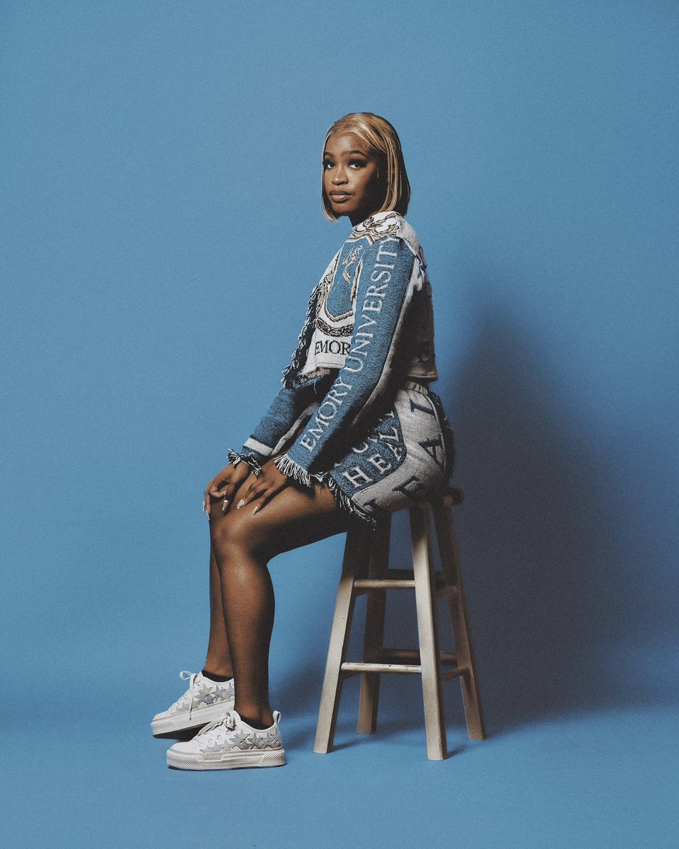 I’m here cause my granny was prayin for me🕊️ Master’s in Public Health 🎓