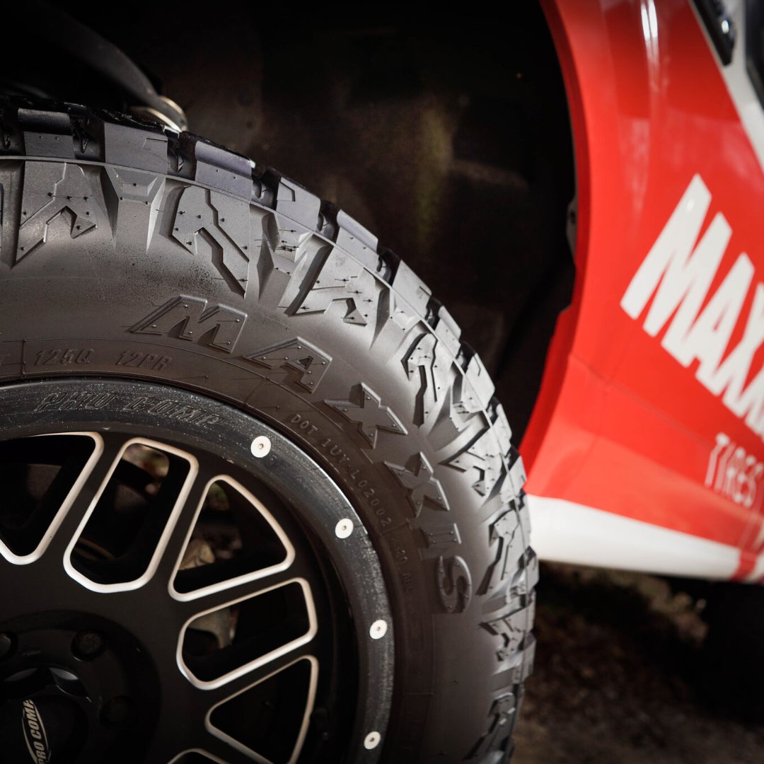 Maxxis Razr AT | All Terrain | 50,000 miles

The RAZR AT has a new off-road composition with additional chemical additives for increased rip and chip resistance and extended tread life. 

Check out Priority Tire for more @maxxistires models.

#maxxis #maxxistires #razrat