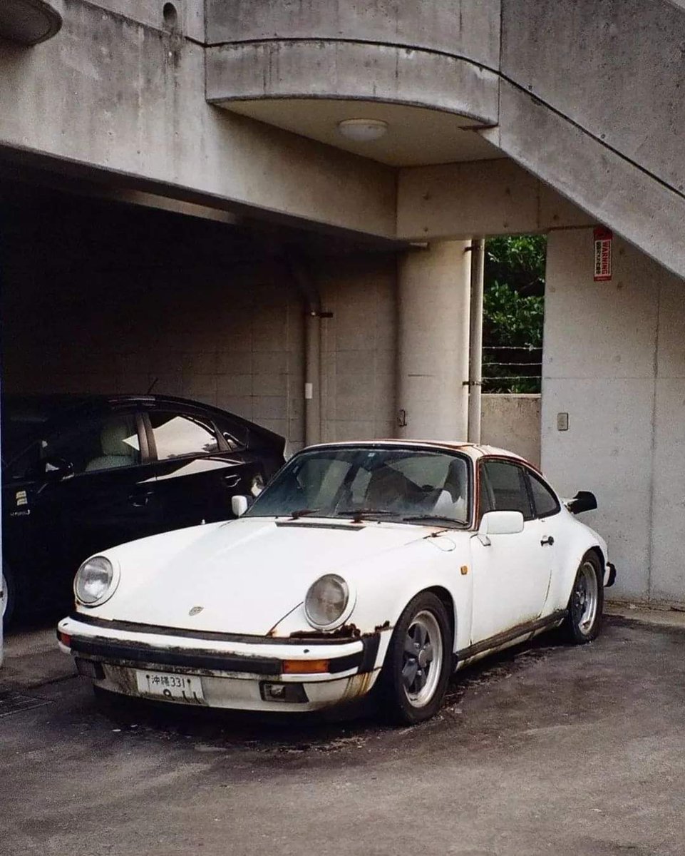 Mongkstr's tweet photo. Left to rot somewhere in Okinawa. 🤕💔 https://t.co/tzYjh0yLWY