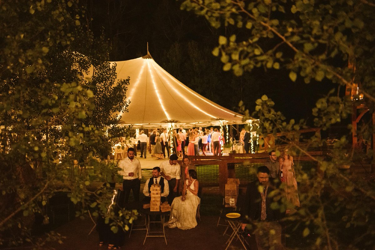 A tent not only glowing with soft light, but also with smiles, laughter, and memories 💖

blackstoneriversranch.com
📸 Adam Houseman