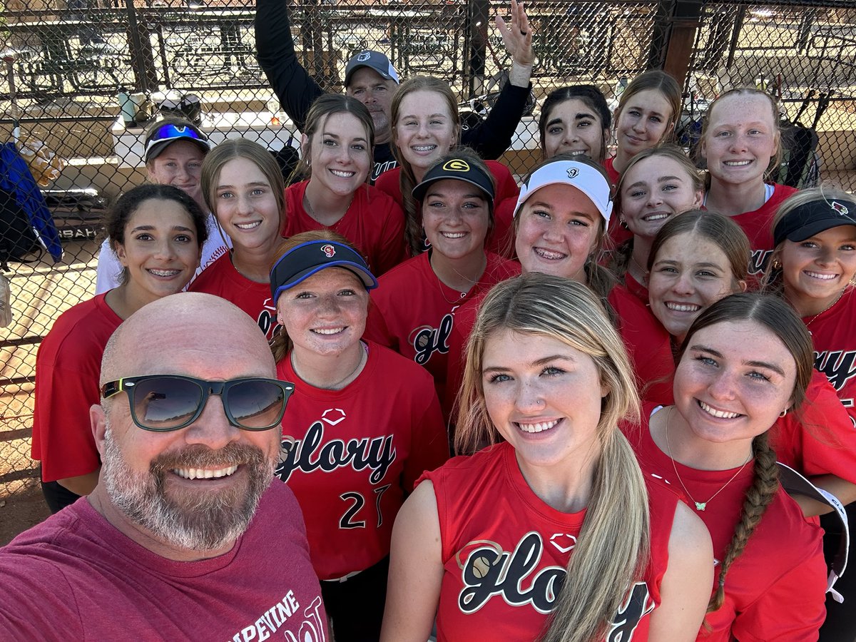 Great day of hitting and situational to keep these ladies tuned up for their playoff run in high school!  Can’t wait for summer to get here.
#Halos⬆️