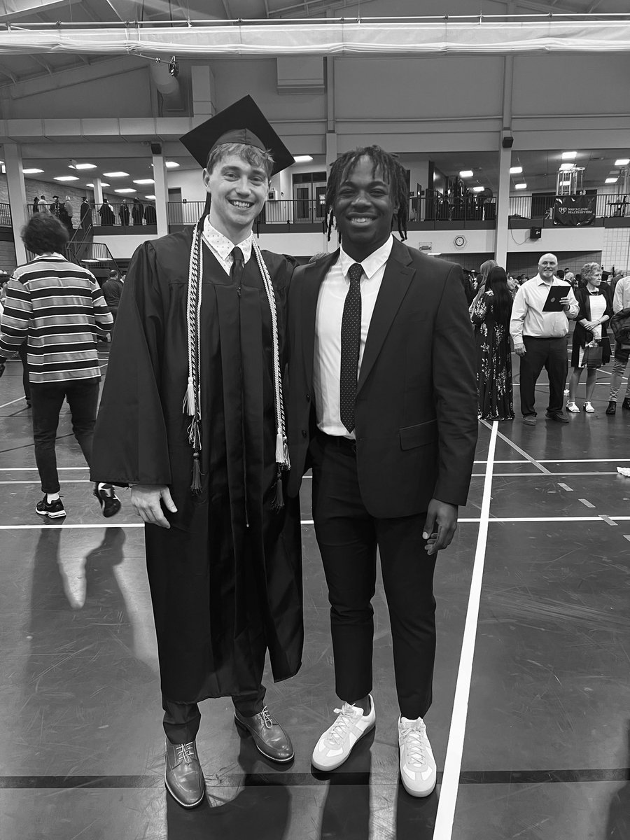 Did some pretty cool things this past year at SMU. Graduated, hoops, failed and learned. Grateful for the people I met along the way who made this journey so memorable. Farewell!🫶🏽