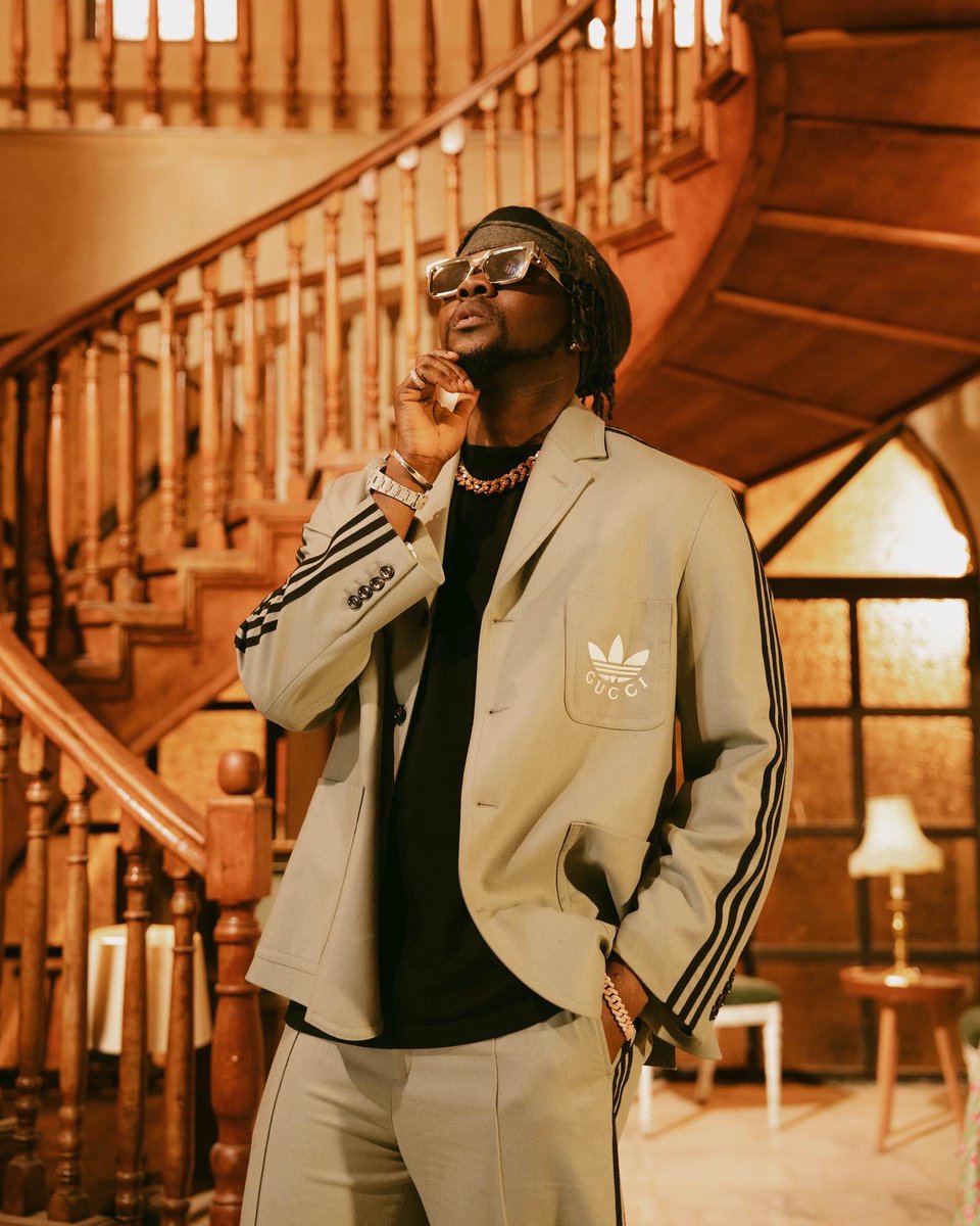 kizz__daniel's tweet photo. Happy birthday Vado🥳🥳🥳
Another delightful year!
Buga won!!!!!!!!!
@KizzDaniel https://t.co/Y57zwEQmBD